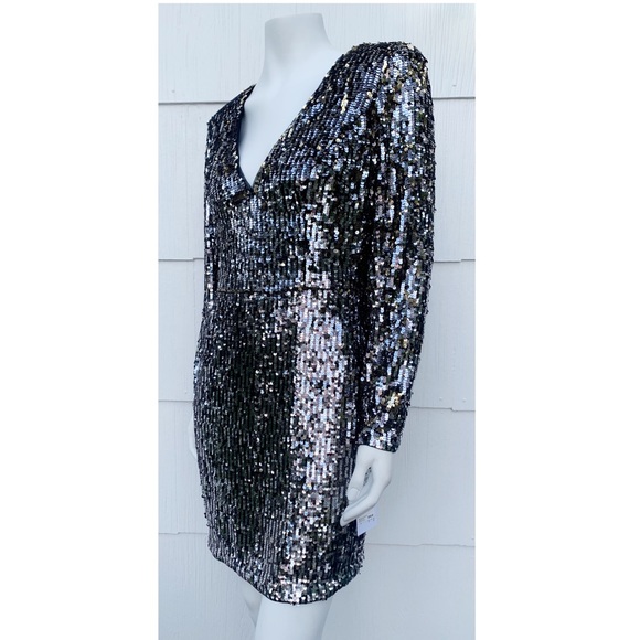 AIDAN MATTOX Sequin V-Neck Long Sleeve | 10 - Picture 15 of 16